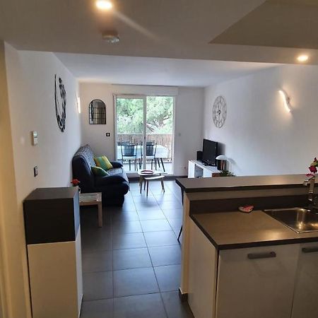 Appartement Residence La Plage 4 **** Ла-Лонд-ле-Мор Экстерьер фото