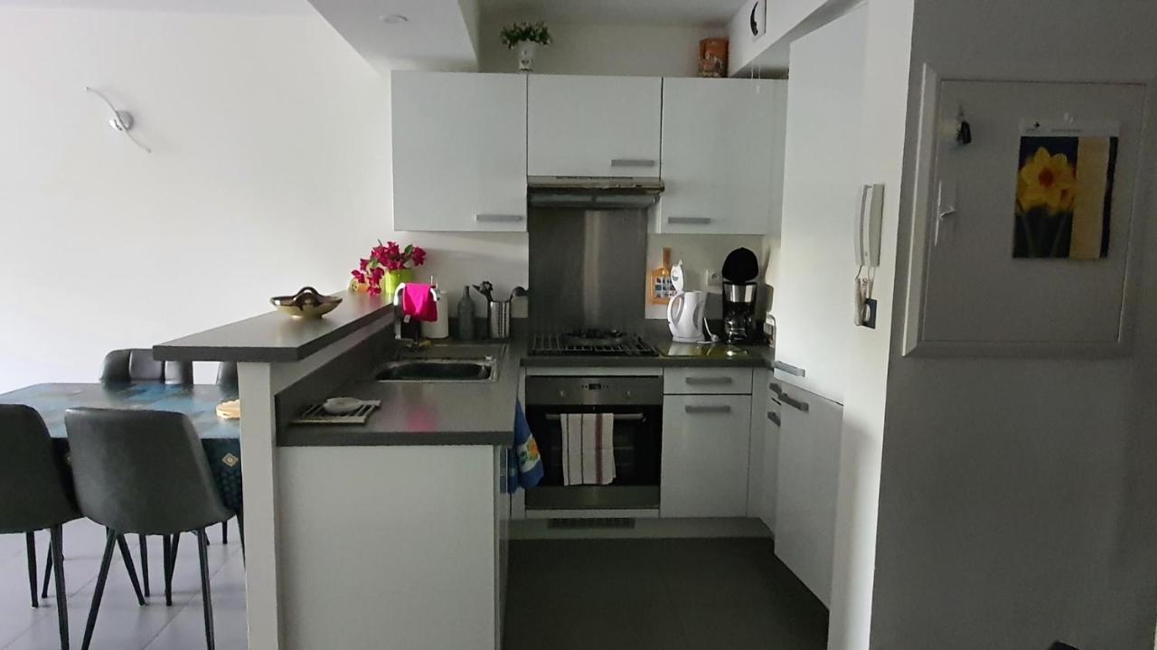 Appartement Residence La Plage 4 **** Ла-Лонд-ле-Мор Экстерьер фото