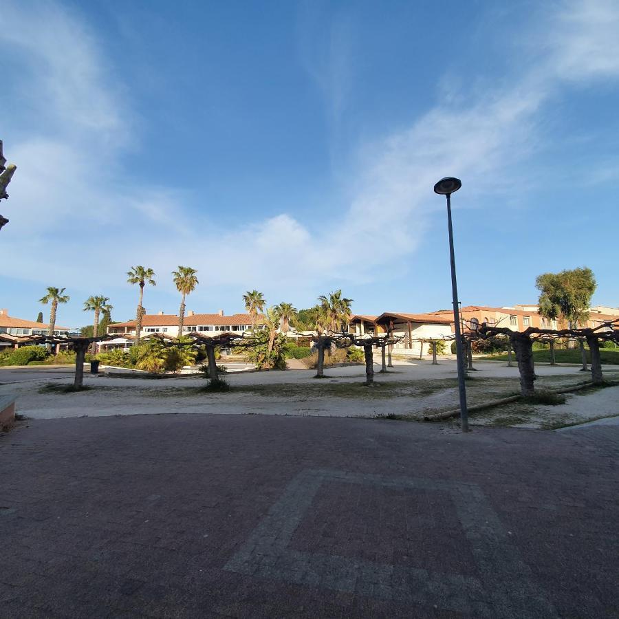 Appartement Residence La Plage 4 **** Ла-Лонд-ле-Мор Экстерьер фото