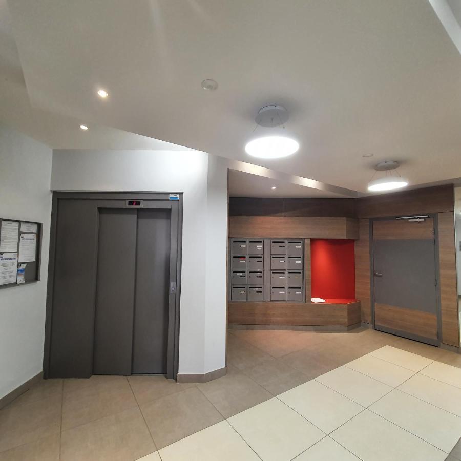Appartement Residence La Plage 4 **** Ла-Лонд-ле-Мор Экстерьер фото